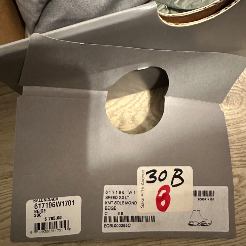 Balenciaga knit sneakers size 38 - Picture 4 of 4